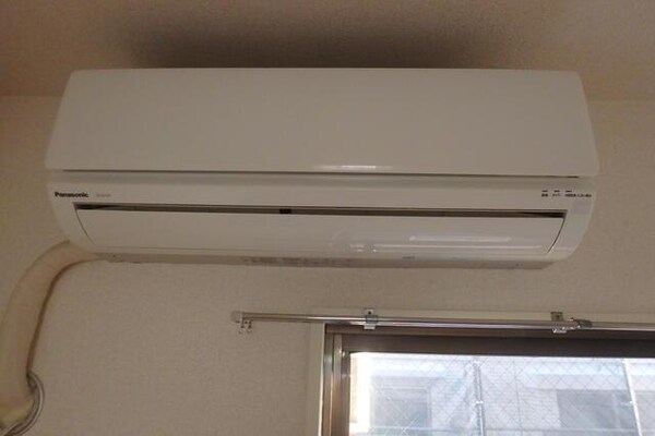 建物設備(エアコン )