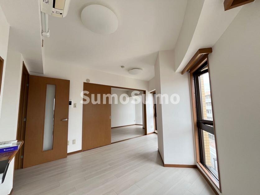 物件内観写真18　(ゆったり過ごせるリビングです)