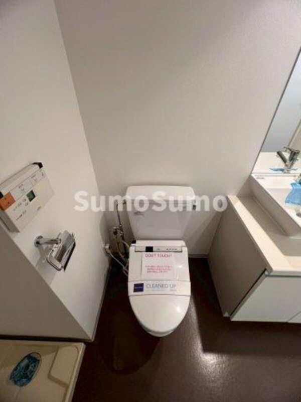 トイレ(ゆったりとした空間のトイレです)
