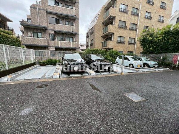 駐車場(駐車場完備です)