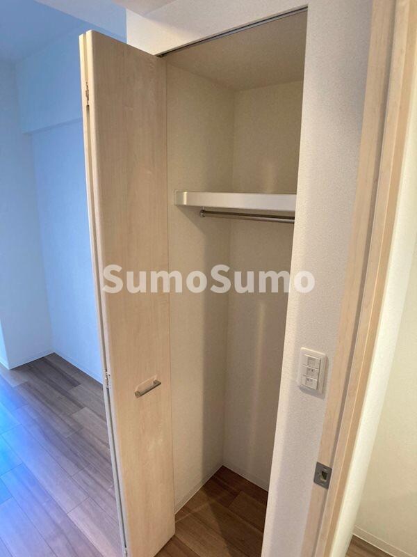 物件内観写真13　(ちょっとした収納スペースも充実しています)