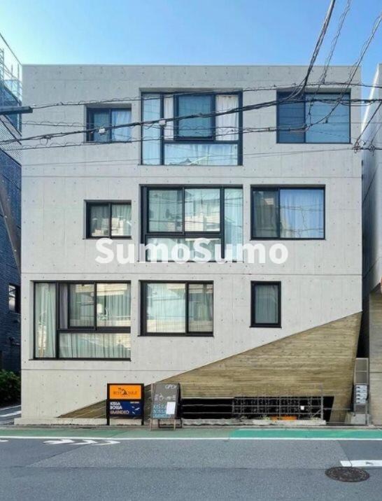 物件外観写真1　(外はこのようになっています)