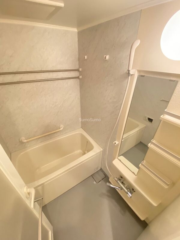 物件内観写真19　(お風呂です)