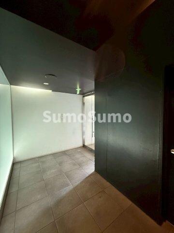 物件外観写真3　(ゆとりのあるロビーです)