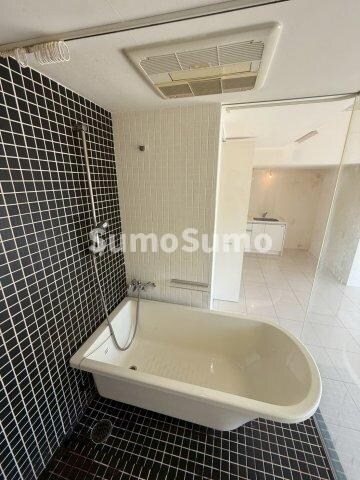 物件内観写真8　(お風呂です)