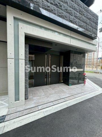 物件外観写真2　(建物の内部です)