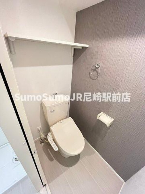 トイレ(ゆったりとした空間のトイレです)