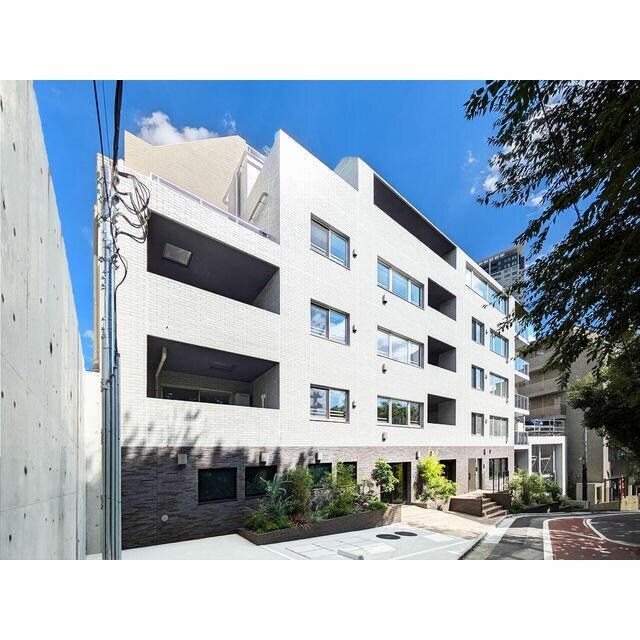 物件外観写真1　( )