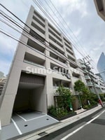 落ち着いた雰囲気の外観です