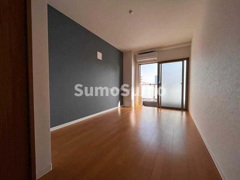 物件内観写真5　(ゆったり過ごせるリビングです)