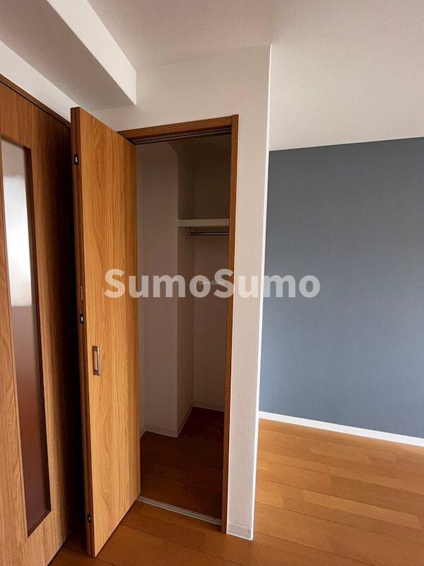 物件内観写真12　(専用の収納スペースです)