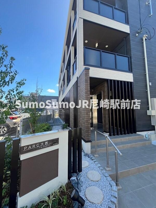 物件外観写真3　(建物外観を気になさる方へ、見た目の良い物件です)