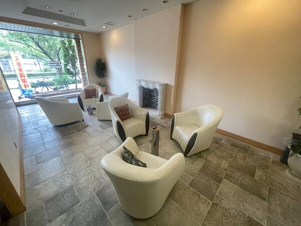 ロビー・ラウンジ