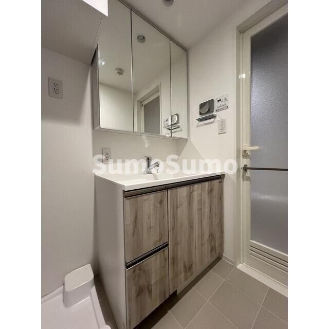 物件内観写真9　(スペースが確保できる洗面所です)