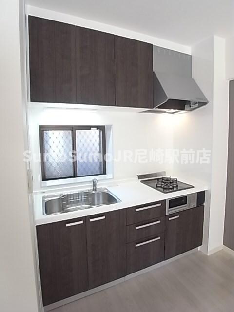 物件内観写真4　(キッチンでお料理をお楽しみください)