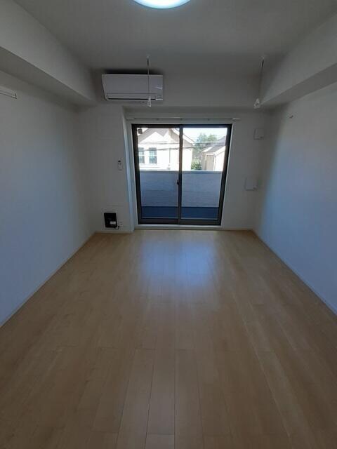 物件内観写真4　( )