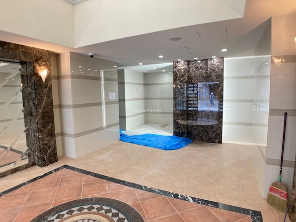 ロビー・ラウンジ