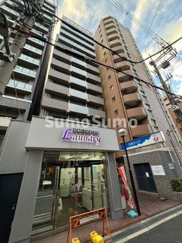 物件外観写真1　(落ち着いた雰囲気の外観です)