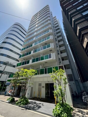 物件外観写真1　(外観もきれいです)