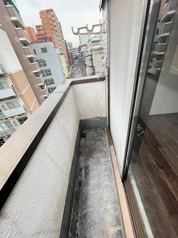 バルコニー(落ち着いた時間を過ごせるバルコニーです)