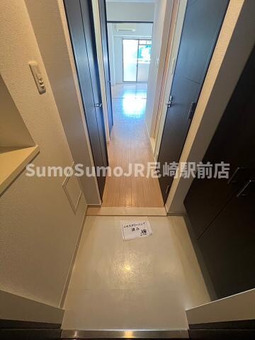 物件内観写真12　(玄関です)