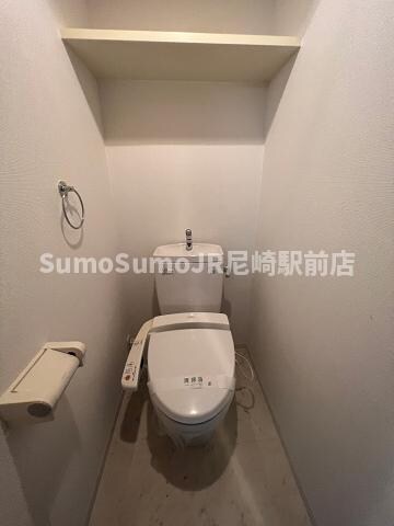 物件内観写真16　(コンパクトで使いやすいトイレです)
