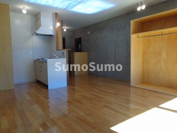 居室(ゆったり過ごせるリビングです)