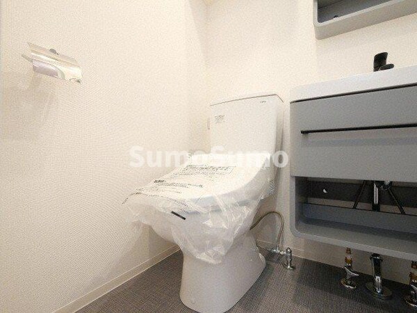 トイレ(シンプルで使いやすいトイレです)
