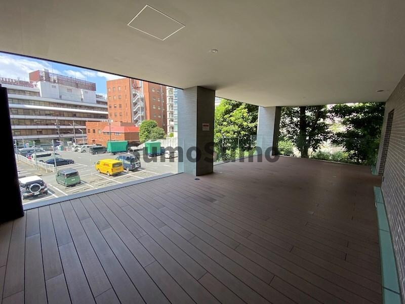 物件外観写真3　(ロビーです)