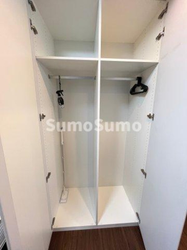 玄関(シンプルで使いやすい玄関です)