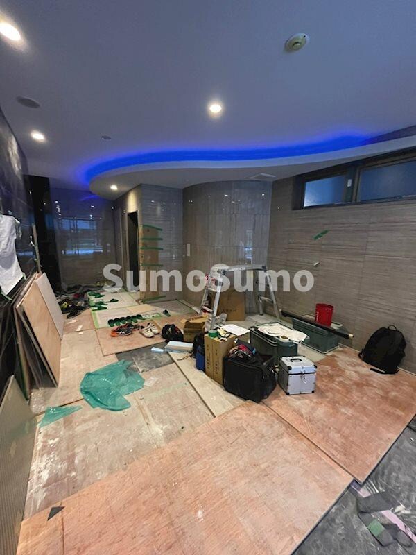 物件外観写真3　(ロビーです)