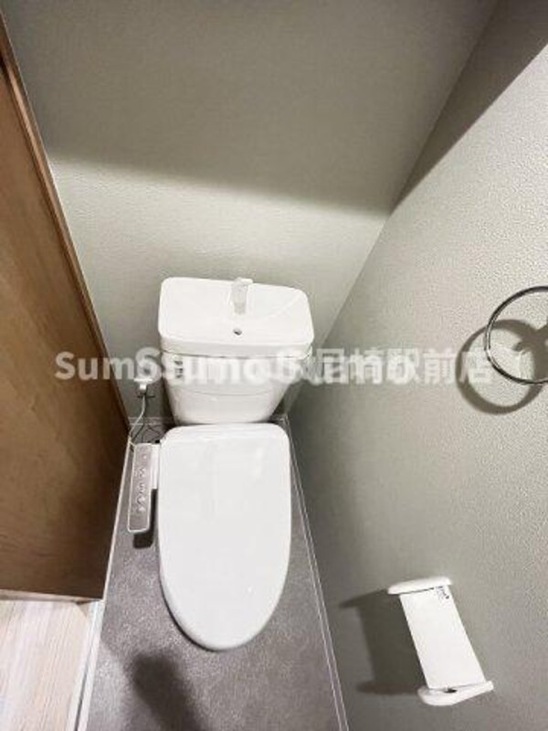 トイレ(コンパクトで使いやすいトイレです)