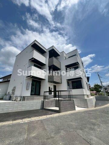 物件外観写真1　(外はこのようになっています)