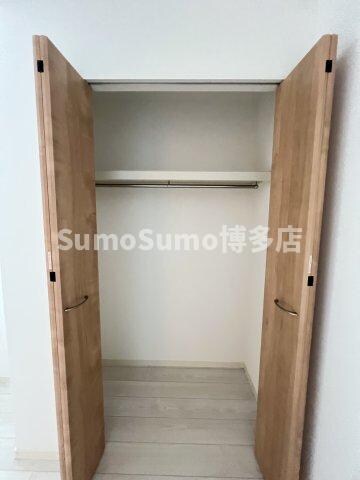 物件内観写真18　(収納スペース豊富です)