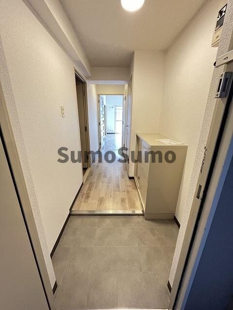 物件内観写真3　(きれいな玄関です
外観もきれいです)