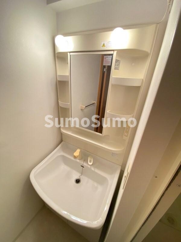 洗面・脱衣所(コンパクトで使いやすい洗面所)