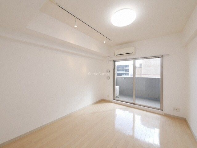 物件内観写真8　(落ち着いて過ごせるお部屋なので、寝室にいかがでしょうか)