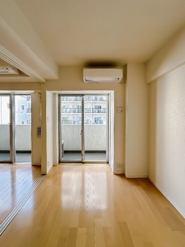 居室( )