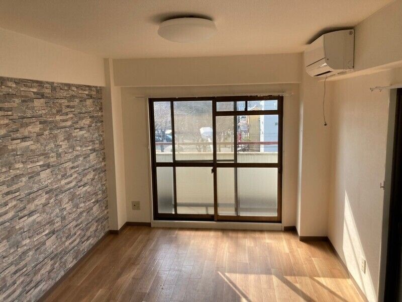 物件内観写真6　(落ち着いて過ごせるお部屋なので、寝室にいかがでしょうか)