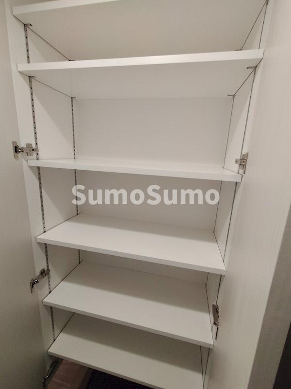 収納(小物を収納するのに便利です)