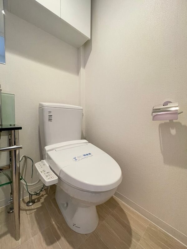 トイレ(ゆったりとした空間のトイレです)