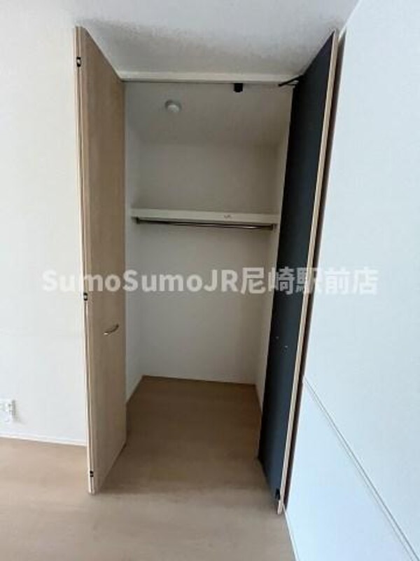 収納(便利な収納スペースです)