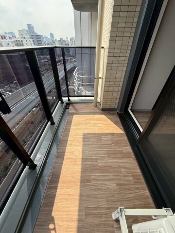 物件内観写真9　(陽当たり良好なバルコニーです)