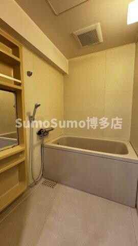 物件内観写真7　(ゆったり過ごせるお風呂です)