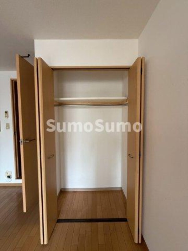 収納(こまごまとしたものを収納できそうですね)