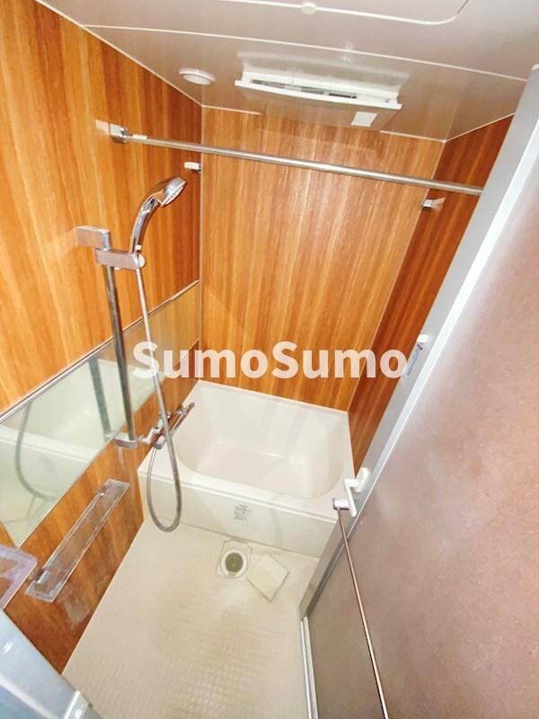 物件内観写真8　(落ち着いた空間のお風呂です)