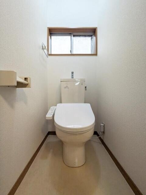 物件内観写真8　(トイレ )