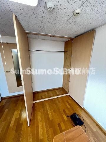 物件内観写真14　(収納スペース豊富です)