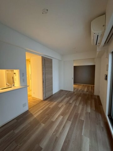 物件内観写真17　(使いやすい居間です)