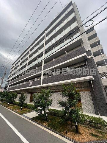 物件外観写真1　(きれいな外観です)